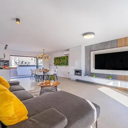 Incanto By Interhome